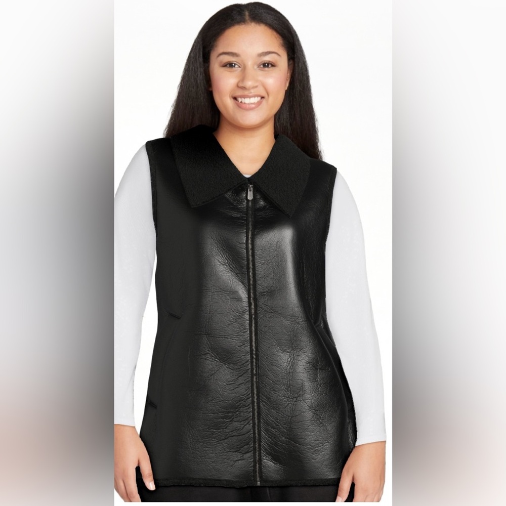 No Boundaries Black Faix Fur Shearling Women's Vest! NWT! Size S/M